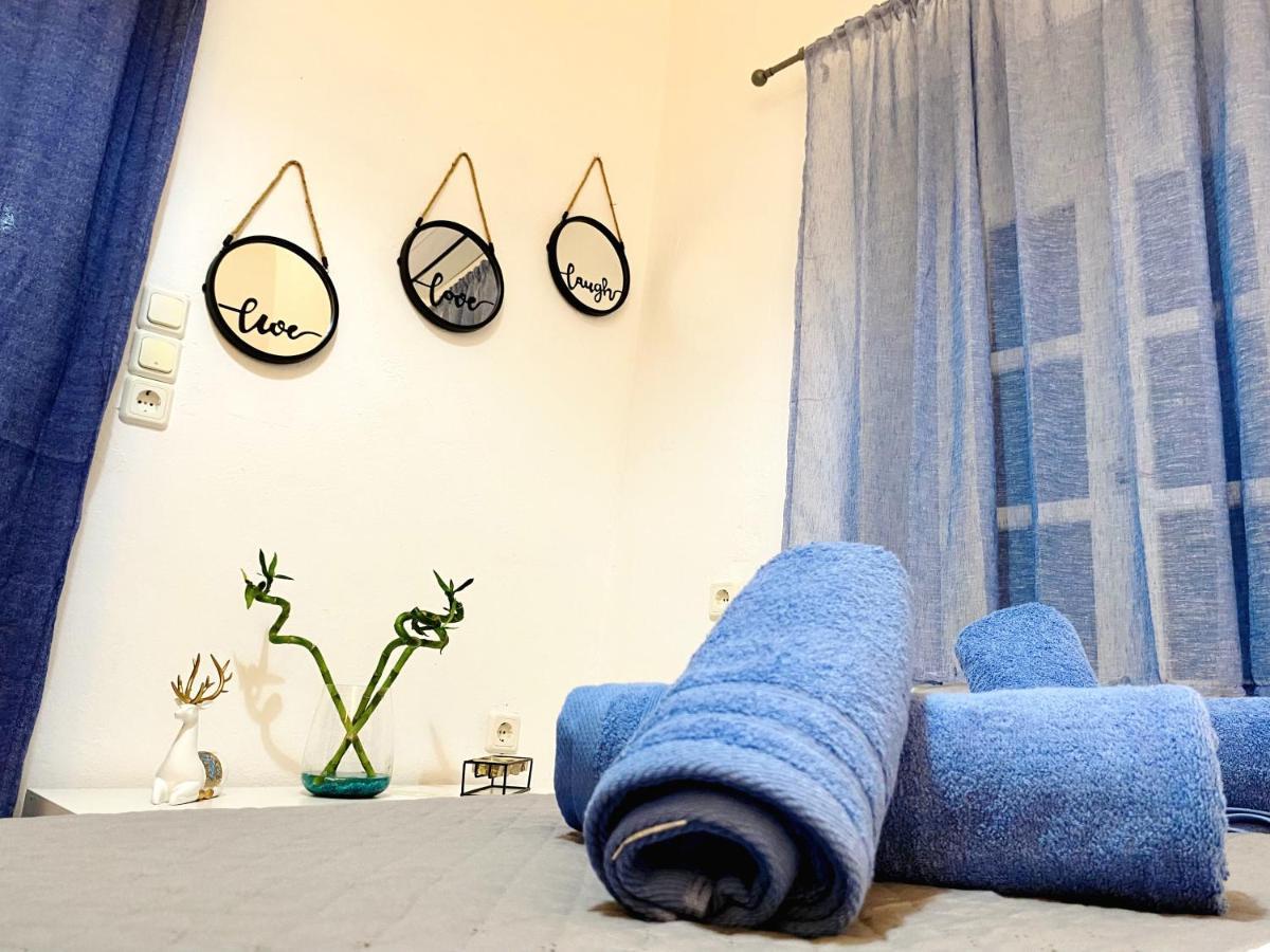 Lolaos 2 * Mykonos Town